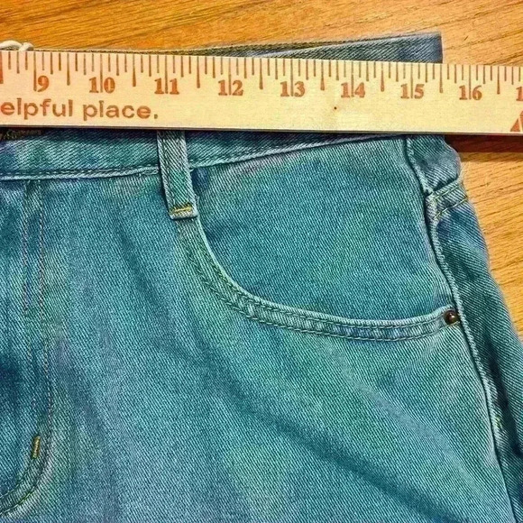 NWT Petal And Pup Denim Kenny Mid Blue Skirt Size Large Mini Pockets Stretch - Picture 5 of 6